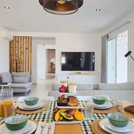Veni Mit Privatpool In Am Neuen Lavastrom Villa Tazacorte