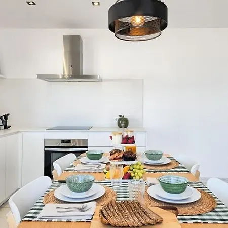 Veni Mit Privatpool In Am Neuen Lavastrom Villa Tazacorte